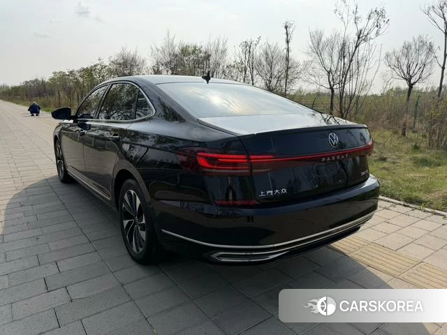 Volkswagen Passat id 4307346 из Китая 7