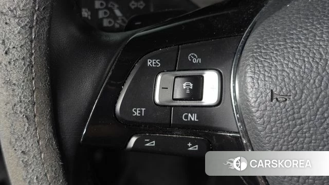 Volkswagen The New Passat id 4587306 из Кореи 7