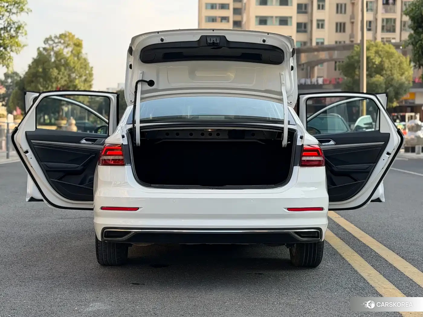 Volkswagen Lavida id 4565079 из Китая 7
