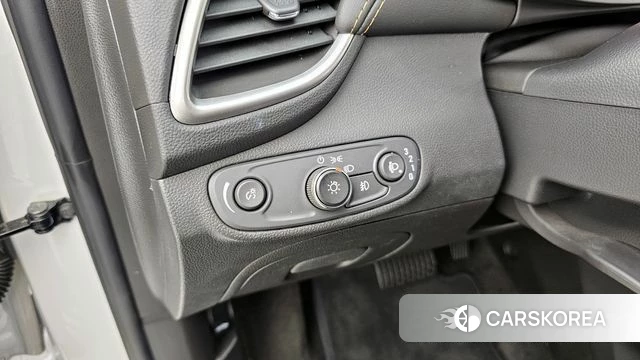 Chevrolet (GM Daewoo) The New Trax id 3879427 из Кореи 7