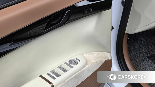 Hyundai Grandeur Hybrid (GN7) id 4591103 из Кореи 7
