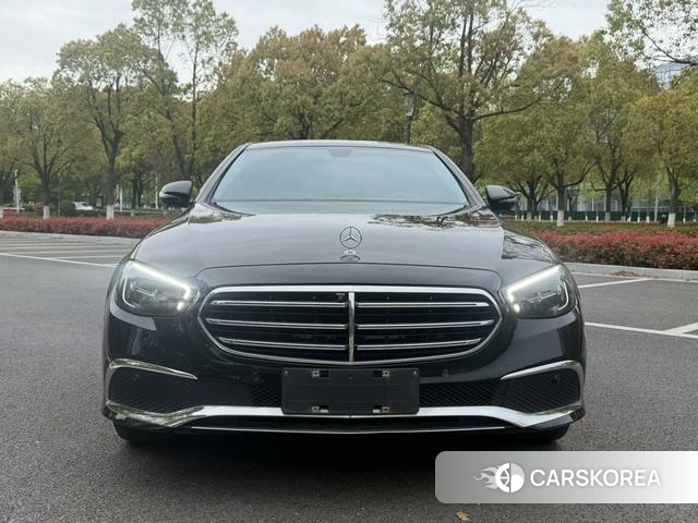 Mercedes-Benz E-class id 4264953 из Китая 7