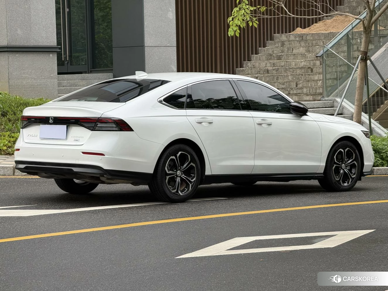 Honda Accord id 4514951 из Китая 7