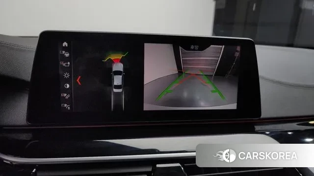 BMW 5 Series (G30) id 3509747 из Кореи 7