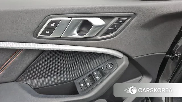 BMW 1 Series (F40) id 3772268 из Кореи 7