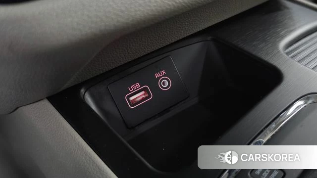 Kia All New Carnival id 4521048 из Кореи 7