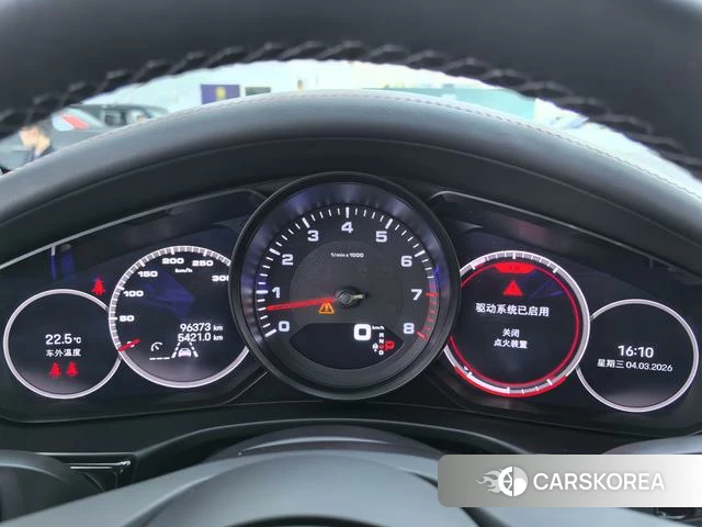 Porsche Panamera id 3908620 из Китая 7