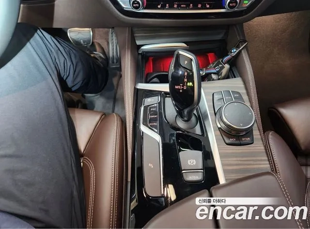 BMW 5 Series (G30) id 2936363 из Кореи 7