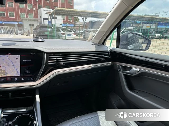 Volkswagen Touareg id 4393464 из Китая 7