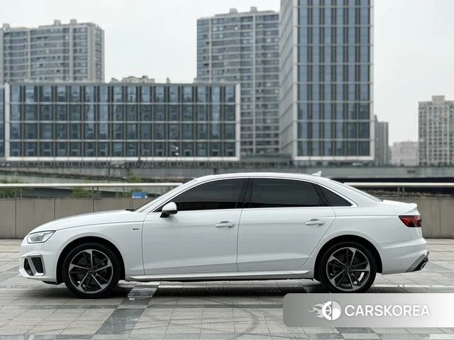 Audi A4L id 4272855 из Китая 7