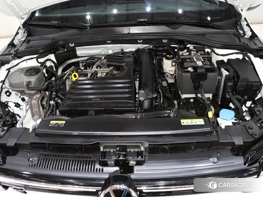 Volkswagen Golf id 4629032 из Китая 7
