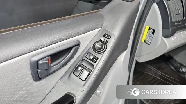 Hyundai The New Grand Starex id 3439176 из Кореи 7