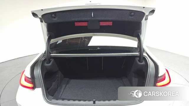 BMW 3 Series (G20) id 4017565 из Кореи 7