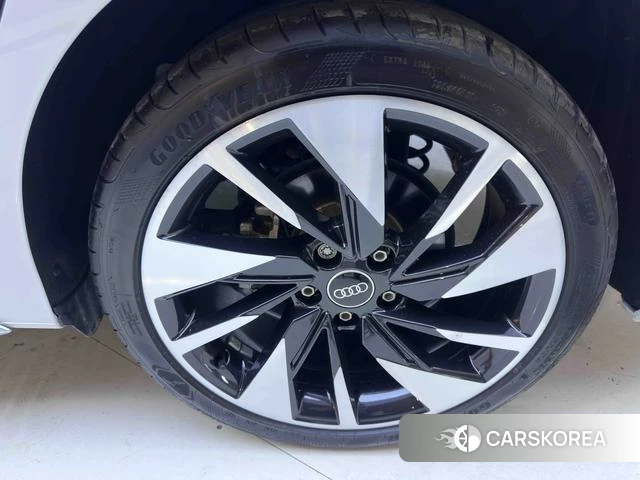 Audi A3 id 4336104 из Китая 7