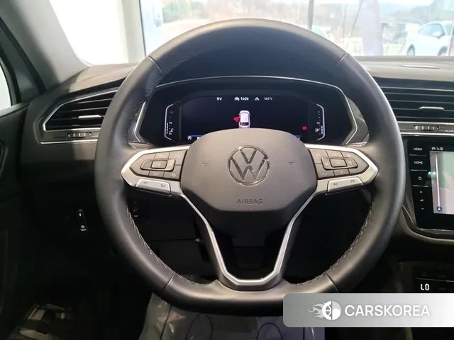 Volkswagen Tiguan Allspace id 3016105 из Кореи 7