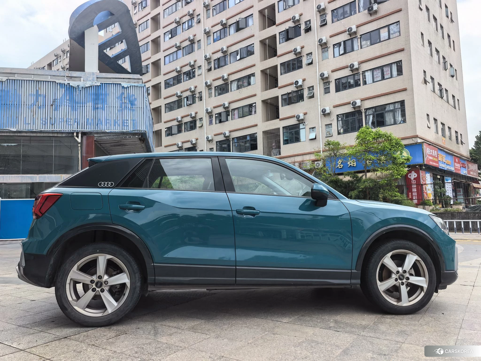 Audi Q2L id 4440720 из Китая 7