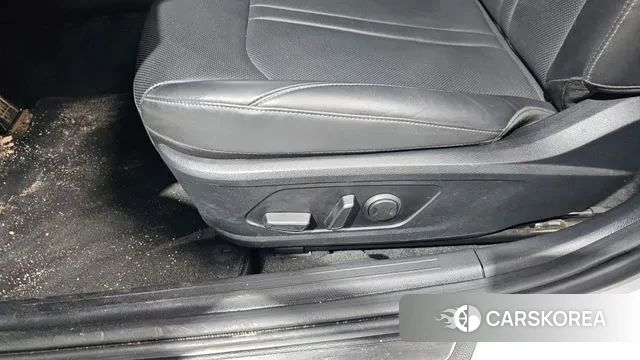 Hyundai Sonata (DN8) id 3771099 из Кореи 7