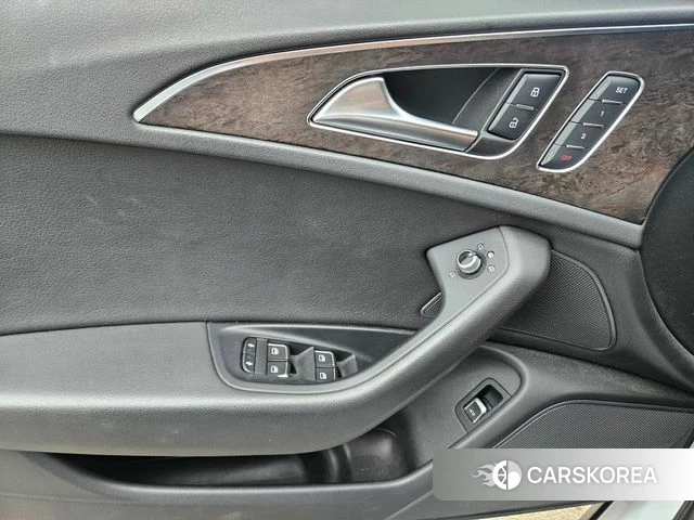 Audi New A6 id 4425000 из Кореи 7
