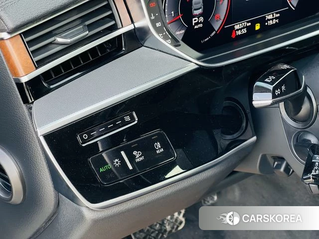 Audi A8 id 4210210 из Китая 7