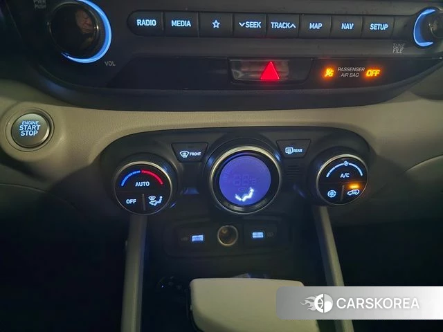 Hyundai Venue id 3839534 из Кореи 7