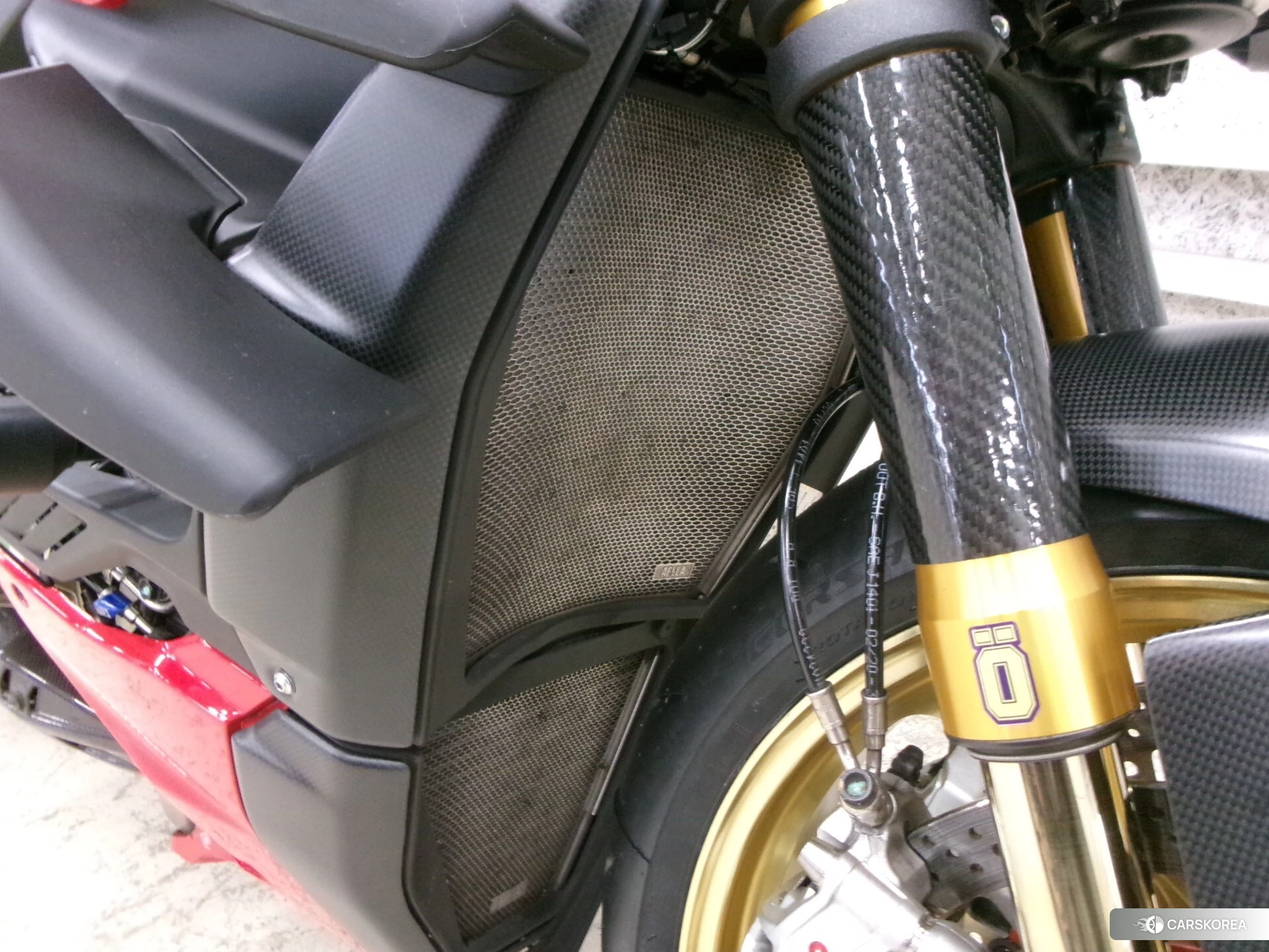 Ducati STREETFIGHTER V4 S id 4191891 из Японии 7