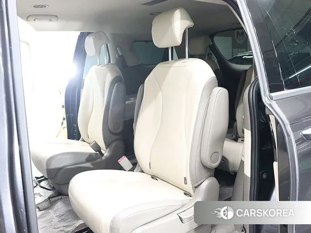 Kia Carnival 4th generation id 3643610 из Кореи 7