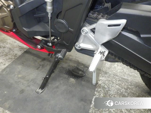 Проданный Honda CBR650R id 3995122 из Японии, фото 7