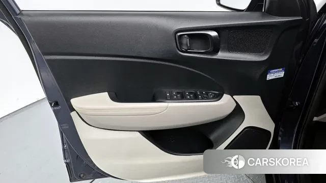 Hyundai Venue id 3256883 из Кореи 7