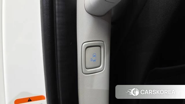 Hyundai Staria id 3877692 из Кореи 7