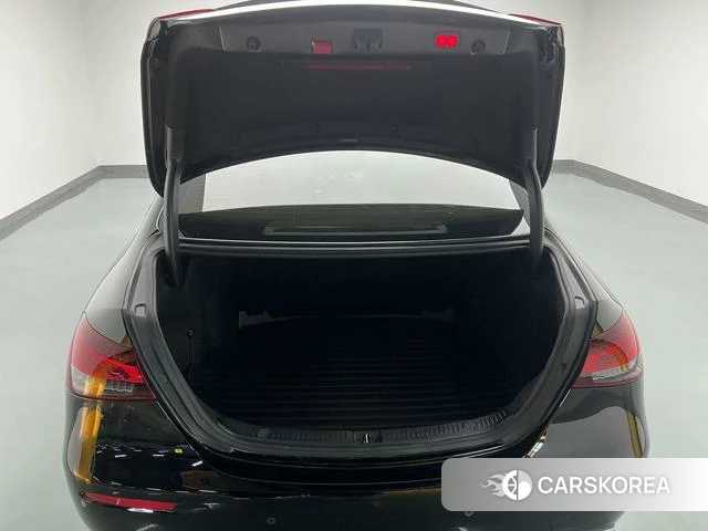 Mercedes-Benz E-class id 4272763 из Китая 7