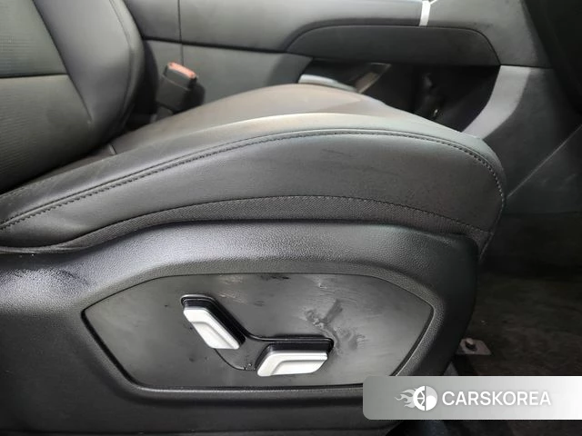 Hyundai Santa Fe (MX5) id 3791824 из Кореи 7