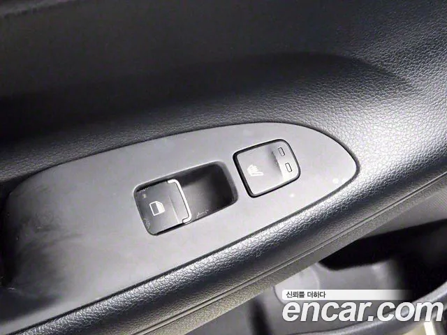 Hyundai Grandeur IG id 2761419 из Кореи 7