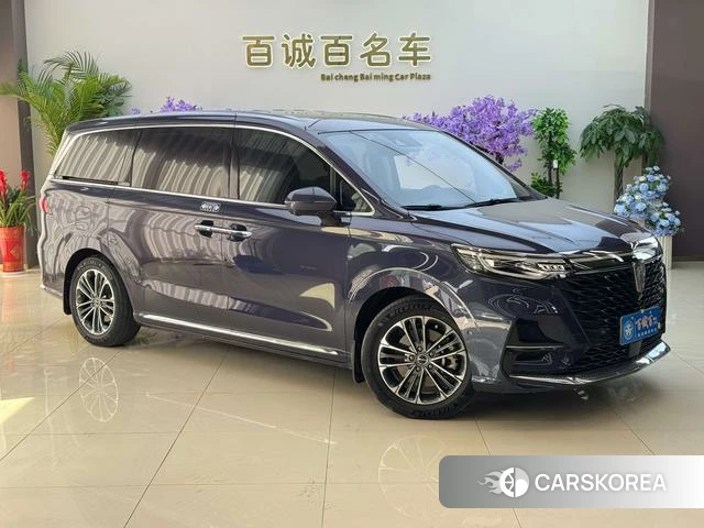 Roewe iMAX8 id 3908009 из Китая 7
