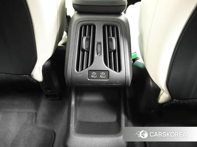 BMW X1 (U11) id 4266118 из Кореи 7