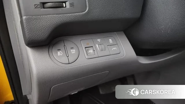 Hyundai The New Grand Starex id 3568369 из Кореи 7