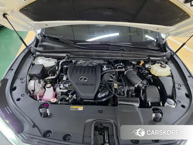 Lexus RX500h 5th generation id 4773326 из Кореи 7