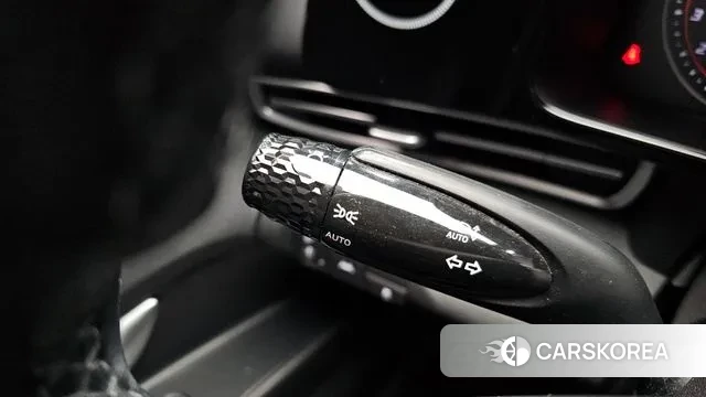 Hyundai Avante (CN7) id 3535368 из Кореи 7