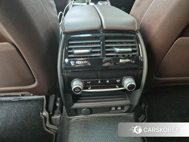 BMW 5 Series (G30) id 4422769 из Кореи 7