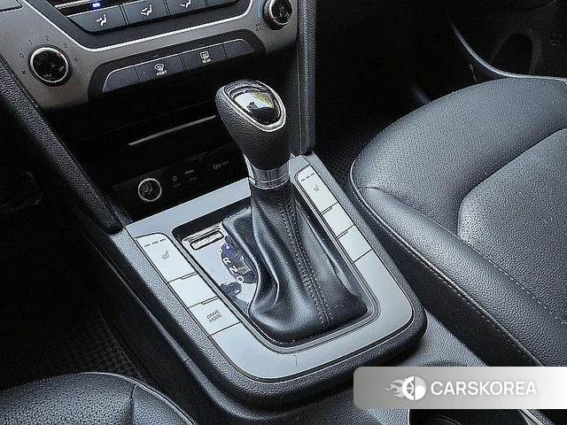 Hyundai Avante AD id 4465645 из Кореи 7