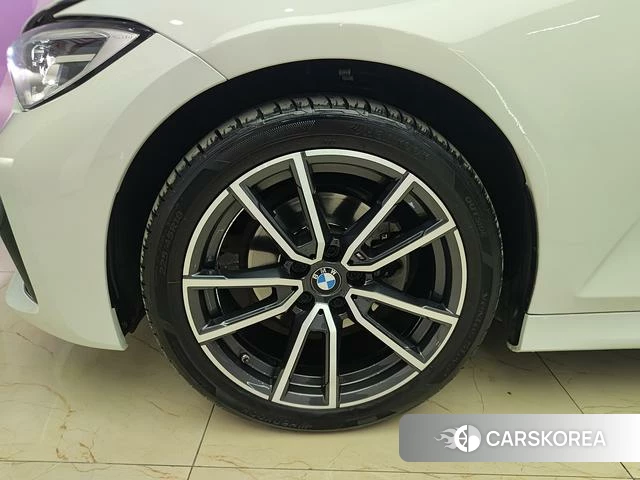 BMW 3 series id 4278170 из Китая 7