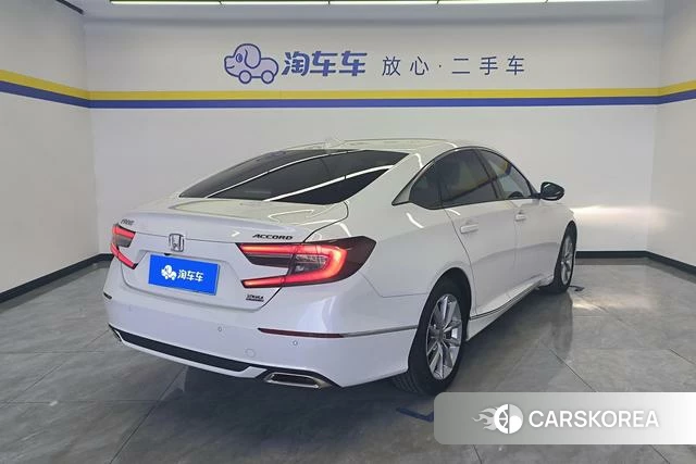 Honda Accord id 3782346 из Китая 7