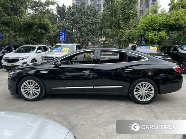 Buick Lacrosse id 4234843 из Китая 7