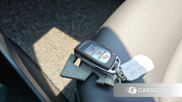 Hyundai Ionic Electric id 4403644 из Кореи 7
