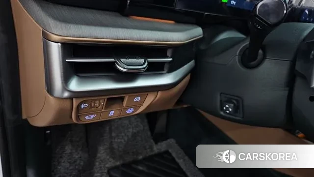 Hyundai Grandeur Hybrid (GN7) id 3486987 из Кореи 7