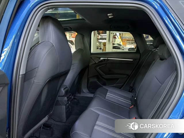 Audi A3 id 4392026 из Китая 7
