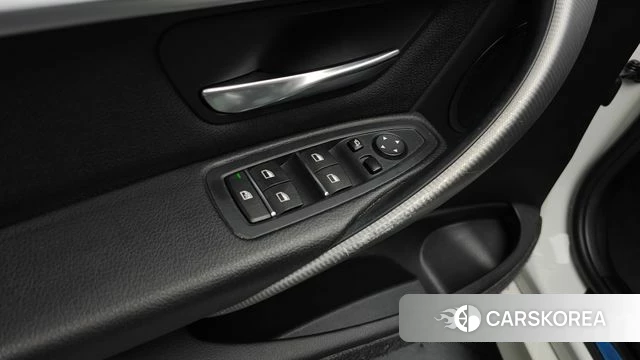 BMW 3 Series (F30) id 3905599 из Кореи 7