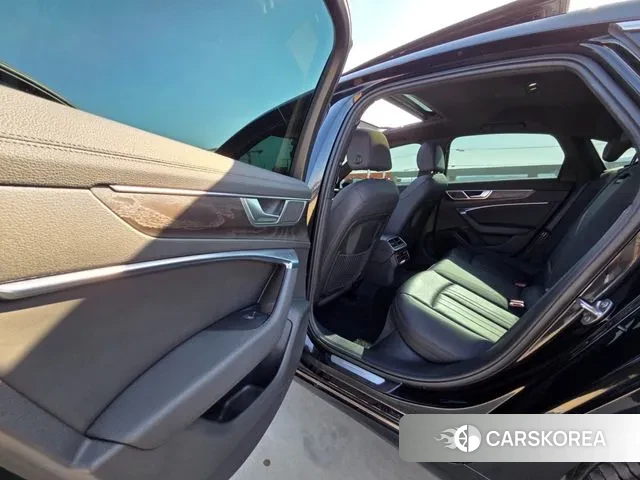 Audi A6 (C8) id 3651068 из Кореи 7