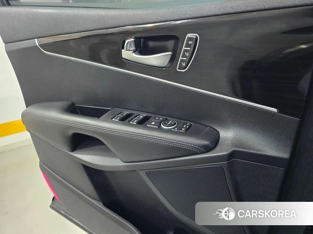 Kia The New Sorento id 4705074 из Кореи 7