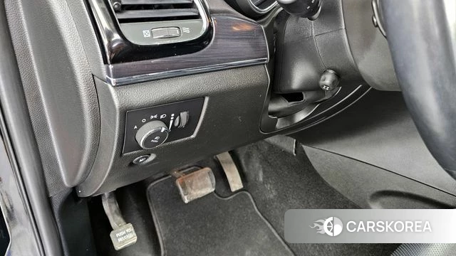 Jeep Grand Cherokee id 4396613 из Кореи 7
