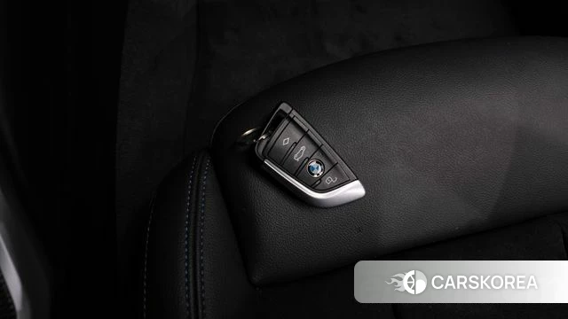 BMW 3 Series (G20) id 4702807 из Кореи 7